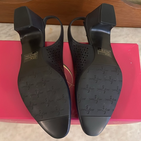 🆕 Easy Street-Navy Pumps-Size-9M - Picture 12 of 12